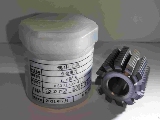 Revêtement multicouche de haute couche unitaire de dureté de Grey Gear Carbide Hobing Cutter